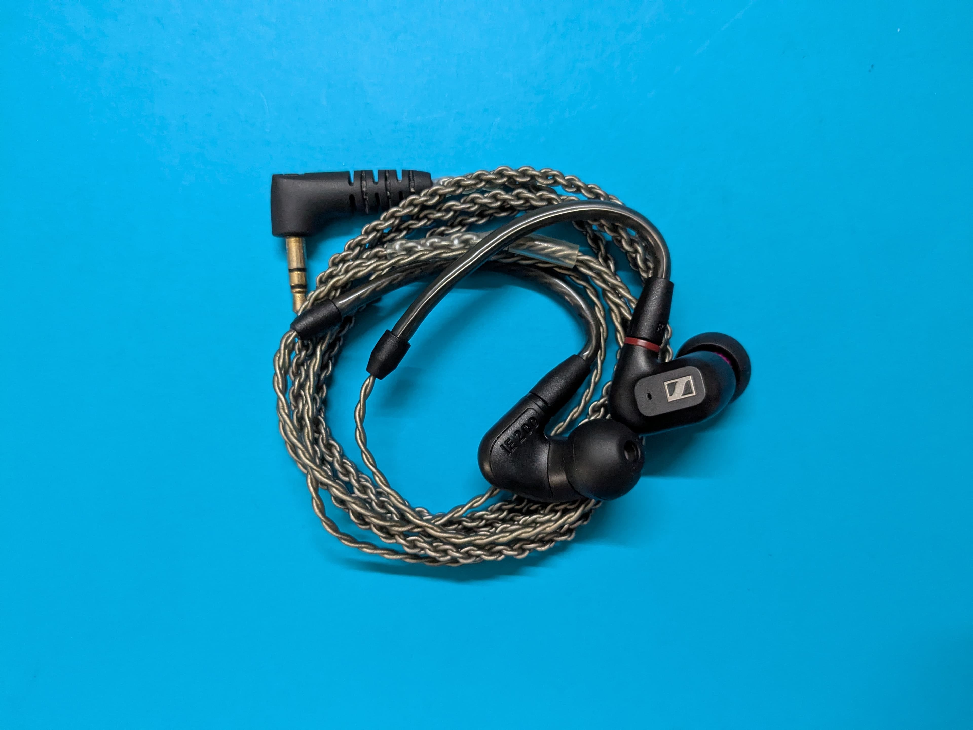 Sennheiser IE200